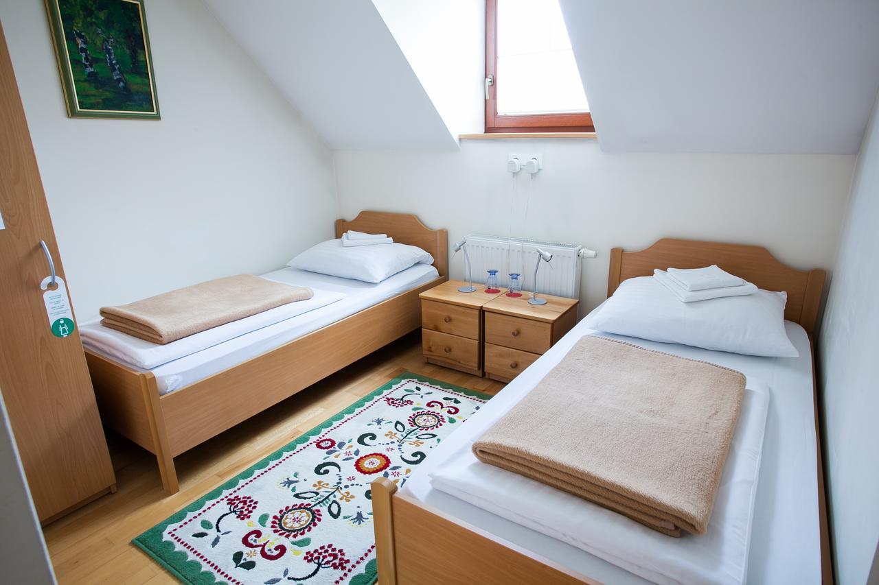 B&B Pod Skalo Kamnik Exterior foto